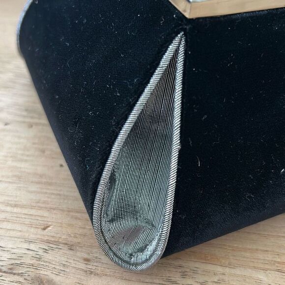 Vintage Toledano 80s large clutch purse. Floral. - Picture 2 of 9